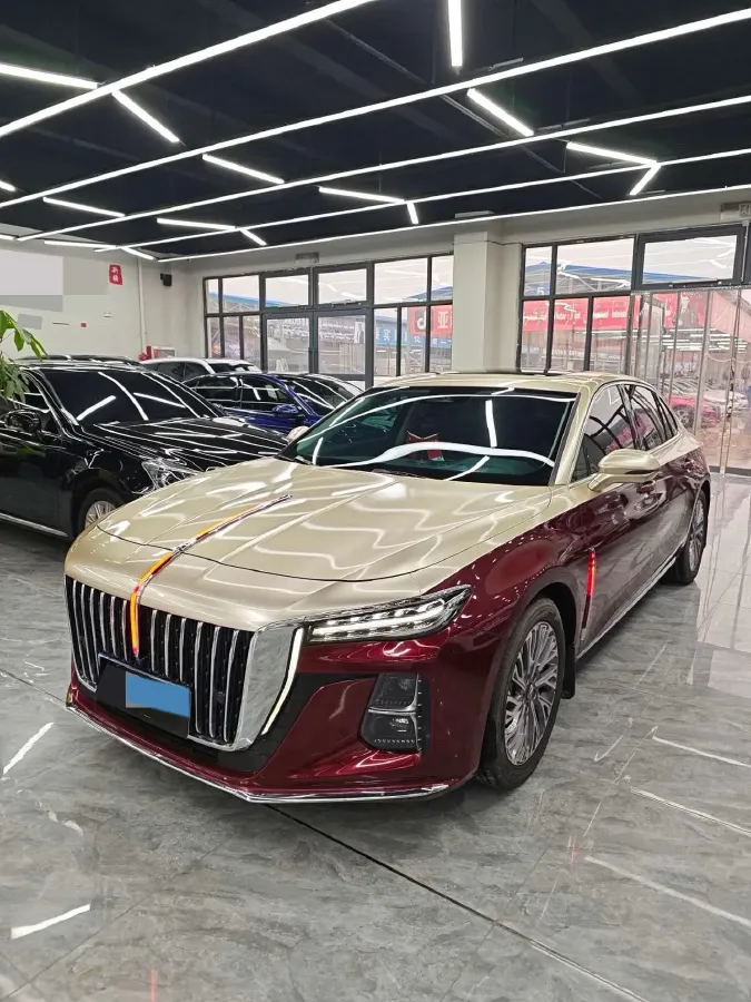 2023 HongQi H5 2.0T 224HP L4 8AT,autocango,china used car exporter,china ev exporter,chinese used car exporter,chinese used ev exporter