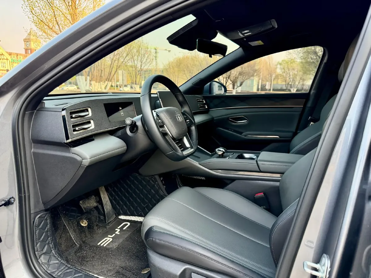 2025 BYD QinL 1.5L 101HP L4 E-CVT PHEV 10.08KWH,autocango,china used car exporter,china ev exporter,chinese used car exporter,chinese used ev exporter