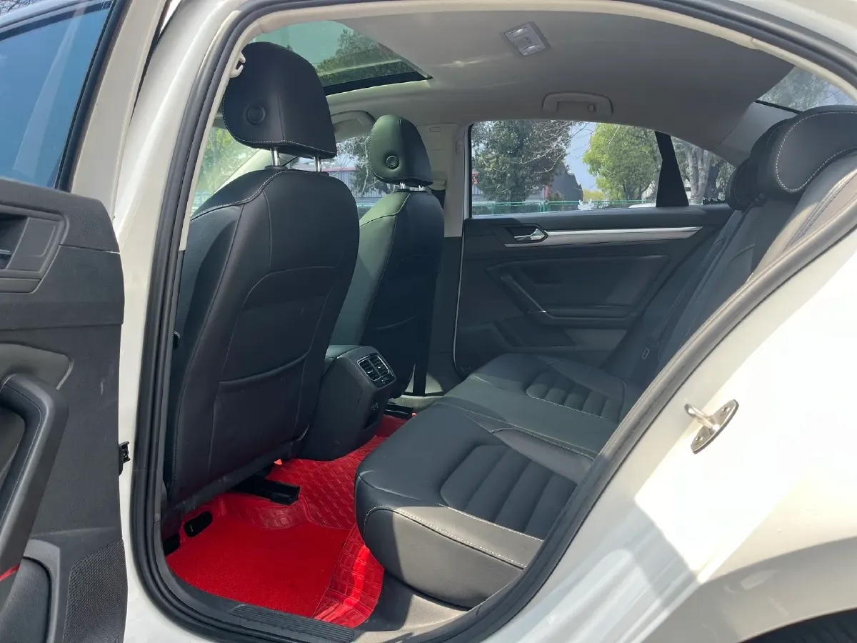 2019 Volkswagen Passat 1.4T 150HP L4 7DCT,autocango,china used car exporter,china ev exporter,chinese used car exporter,chinese used ev exporter