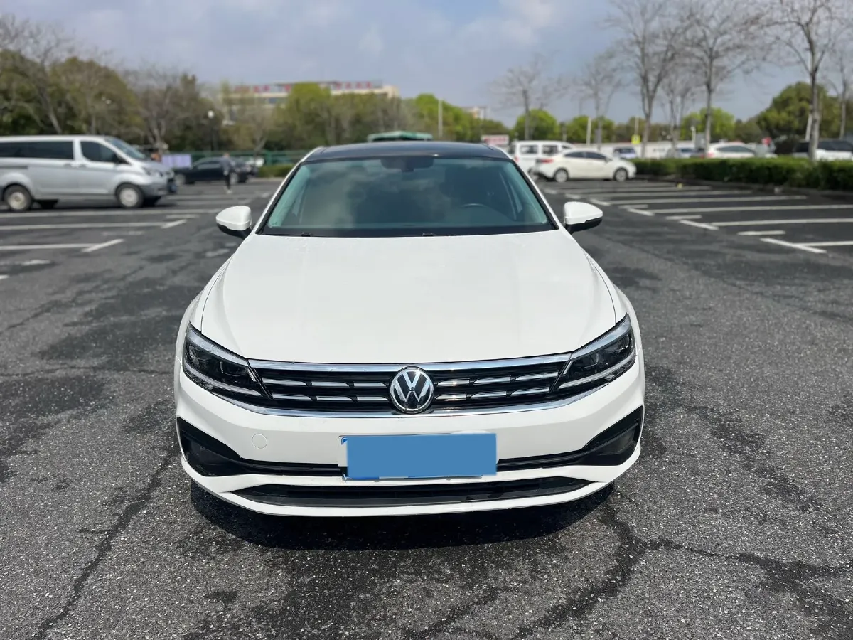 2019 Volkswagen Passat 1.4T 150HP L4 7DCT,autocango,china used car exporter,china ev exporter,chinese used car exporter,chinese used ev exporter