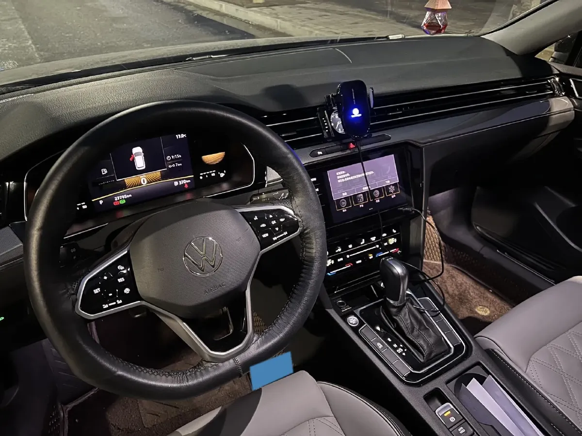 2023 Volkswagen Magotan 2.0T 186HP L4 7DCT,autocango,china used car exporter,china ev exporter,chinese used car exporter,chinese used ev exporter