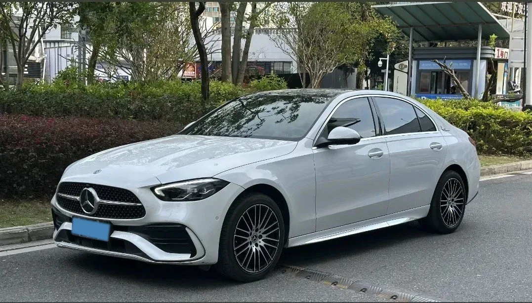 2024 Mercedes-Benz C Class 1.5T 204HP L4 9AT,autocango,china used car exporter,china ev exporter,chinese used car exporter,chinese used ev exporter