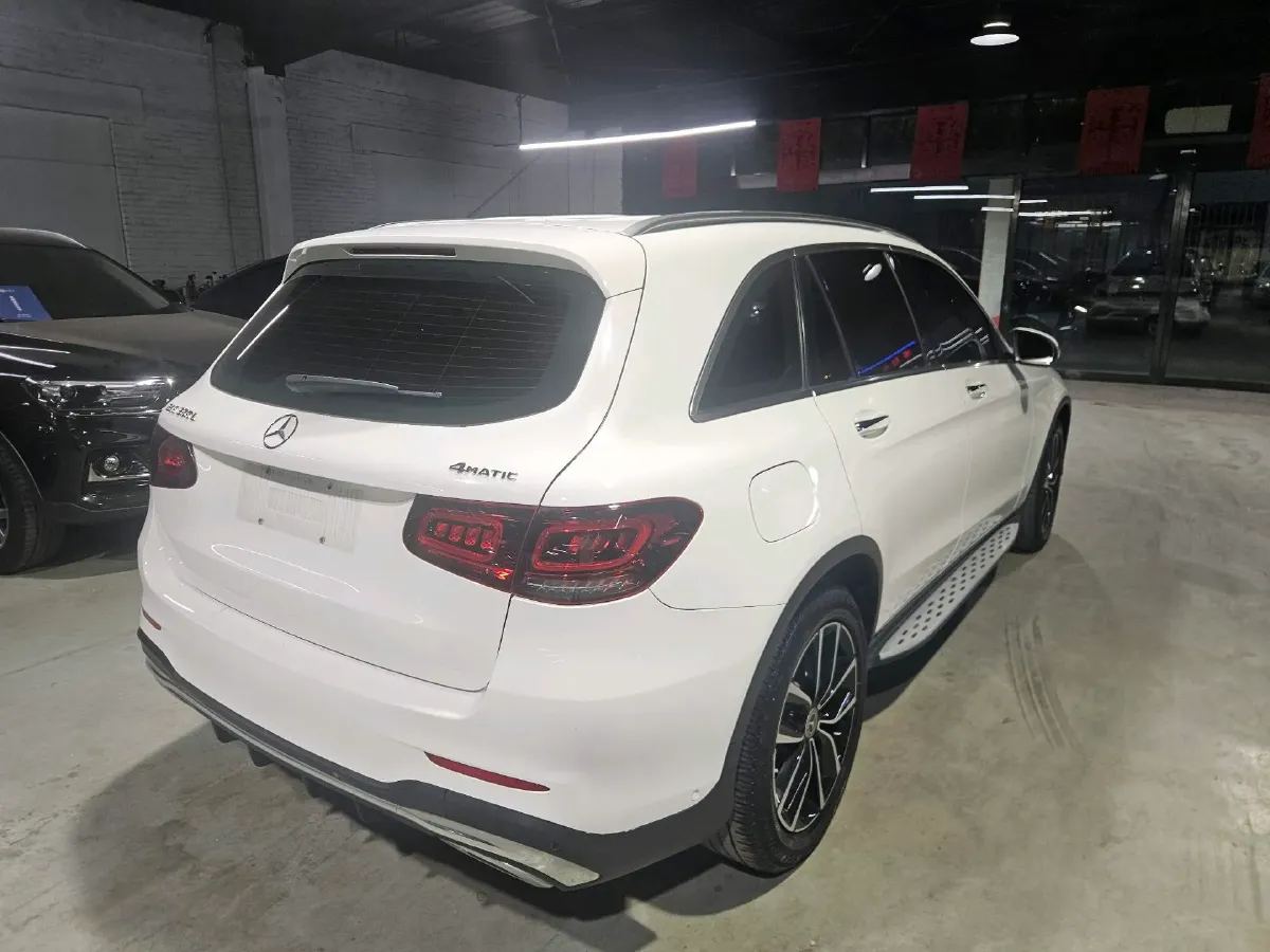 2020 Mercedes-Benz GLC Class 2.0T 258HP L4 9AT,autocango,china used car exporter,china ev exporter,chinese used car exporter,chinese used ev exporter