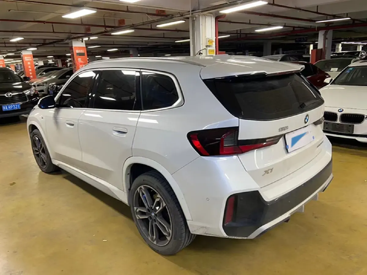 2024 BMW X1 2.0T 204HP L4 7DCT,autocango,china used car exporter,china ev exporter,chinese used car exporter,chinese used ev exporter