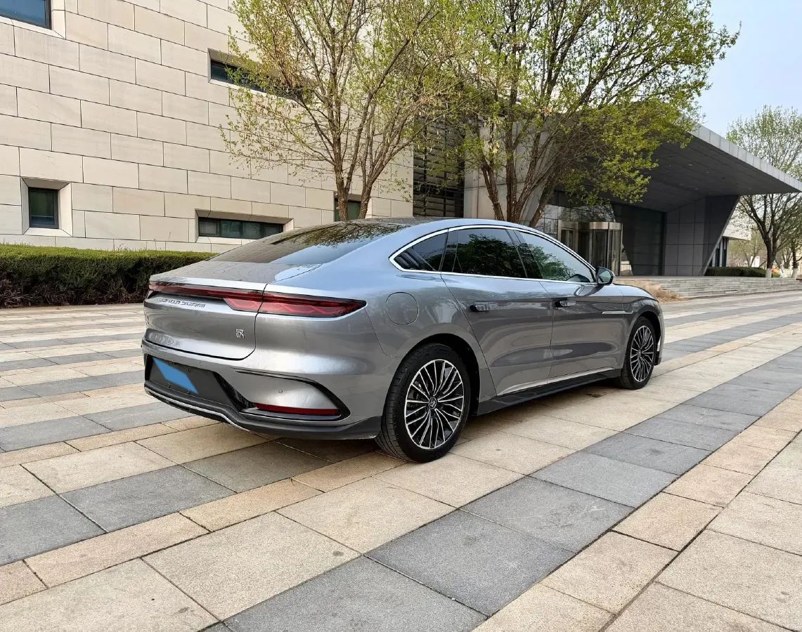 2022 Volkswagen Tiguan L 2.0T 186HP L4 7DCT,autocango,china used car exporter,china ev exporter,chinese used car exporter,chinese used ev exporter