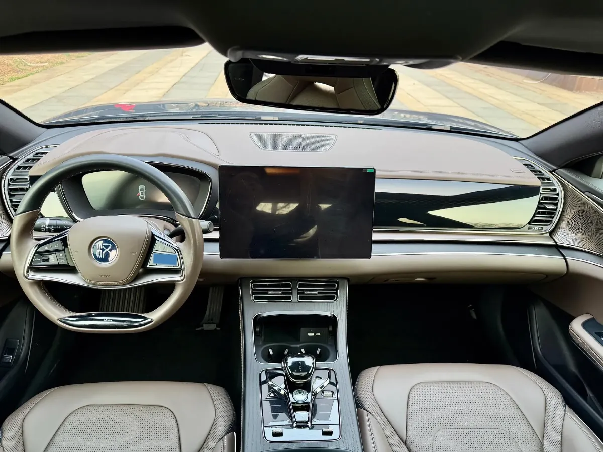 2022 Volkswagen Tiguan L 2.0T 186HP L4 7DCT,autocango,china used car exporter,china ev exporter,chinese used car exporter,chinese used ev exporter