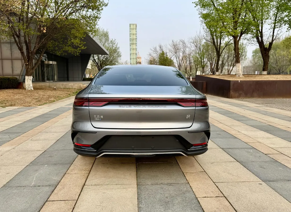 2022 Volkswagen Tiguan L 2.0T 186HP L4 7DCT,autocango,china used car exporter,china ev exporter,chinese used car exporter,chinese used ev exporter