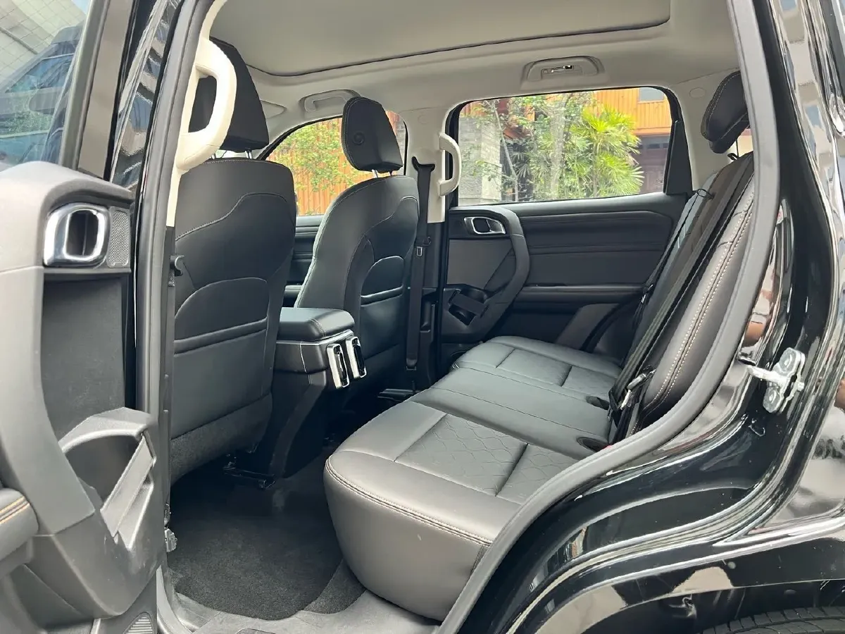 2024 Haval Dargo 1.5T 184HP L4 7DCT,autocango,china used car exporter,china ev exporter,chinese used car exporter,chinese used ev exporter