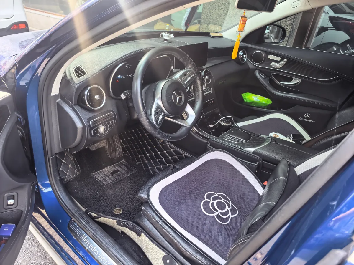 2020 Mercedes-Benz C Class 1.5T 184HP L4 9AT,autocango,china used car exporter,china ev exporter,chinese used car exporter,chinese used ev exporter