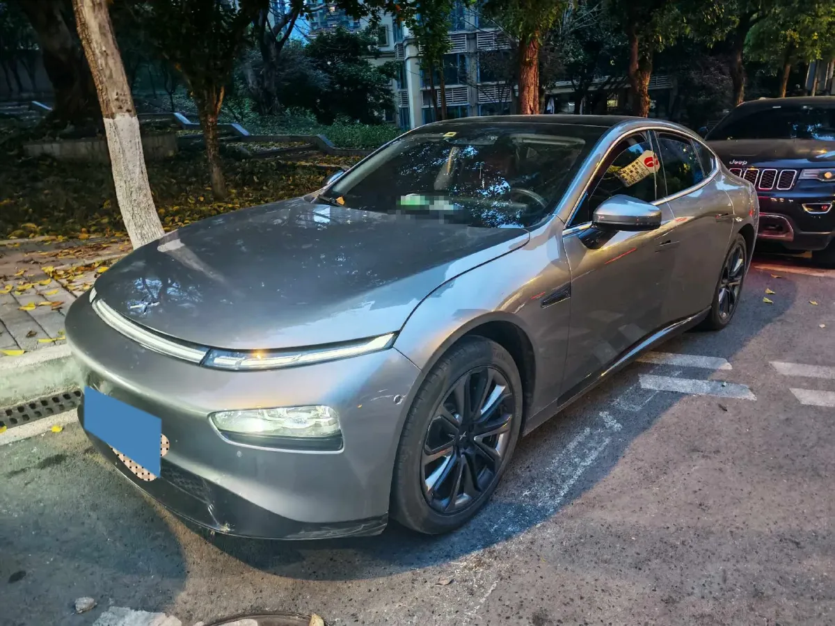 2020 DS 7 1.6T 215HP L4 8AT,autocango,china used car exporter,china ev exporter,chinese used car exporter,chinese used ev exporter