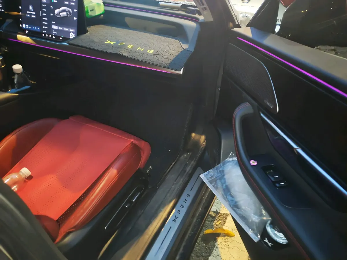 2020 DS 7 1.6T 215HP L4 8AT,autocango,china used car exporter,china ev exporter,chinese used car exporter,chinese used ev exporter