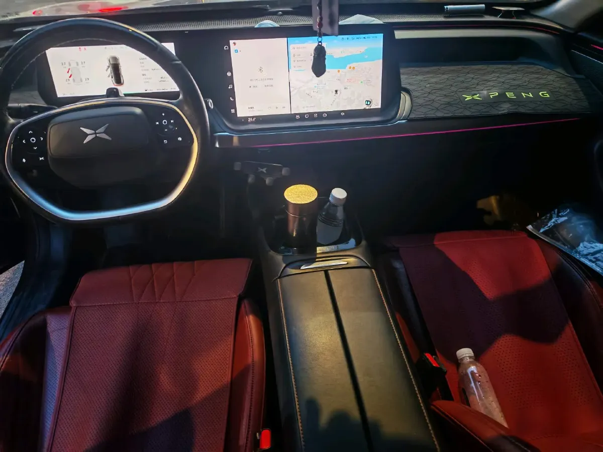 2020 DS 7 1.6T 215HP L4 8AT,autocango,china used car exporter,china ev exporter,chinese used car exporter,chinese used ev exporter