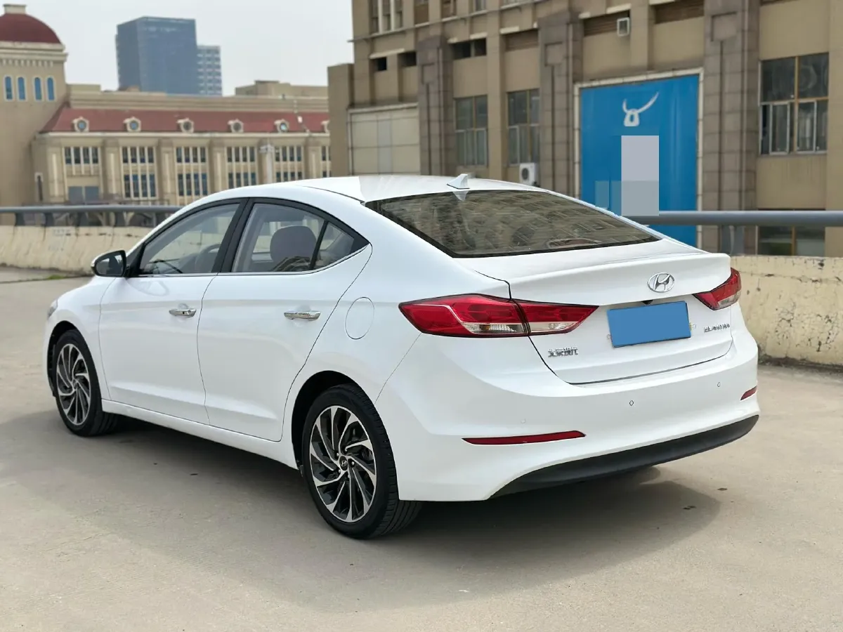 2020 Hyundai Elantra 1.5L 115HP L4 CVT,autocango,china used car exporter,china ev exporter,chinese used car exporter,chinese used ev exporter