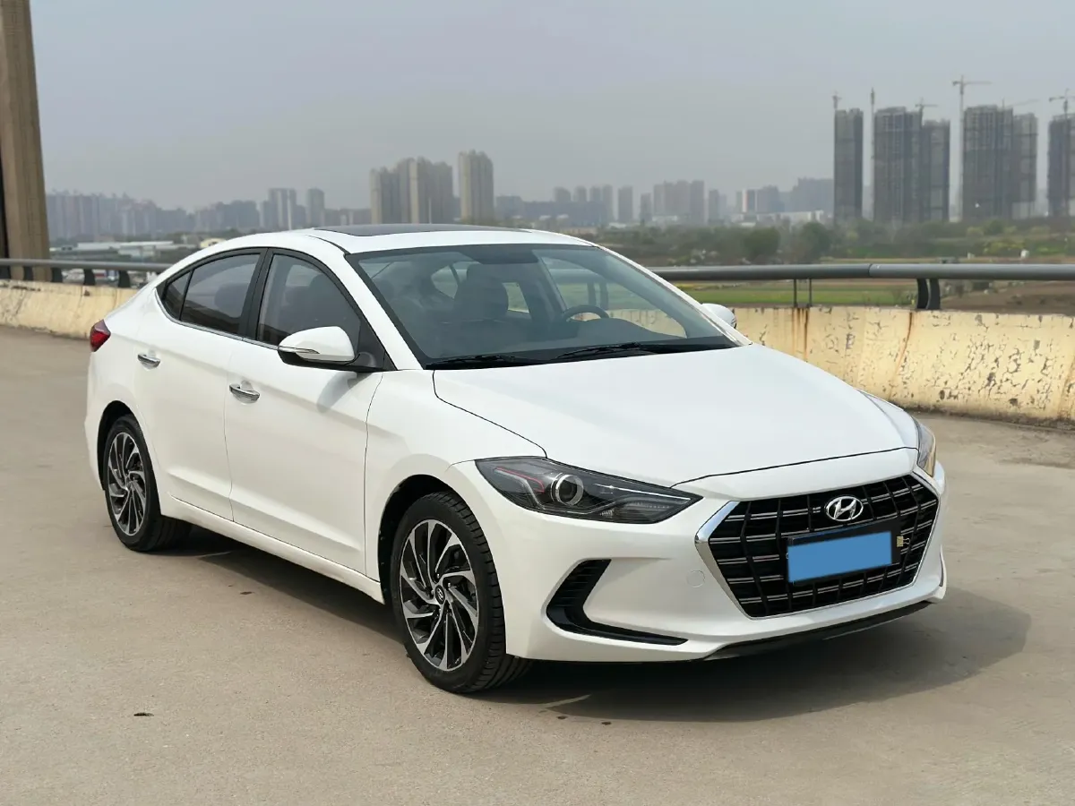 2020 Hyundai Elantra 1.5L 115HP L4 CVT,autocango,china used car exporter,china ev exporter,chinese used car exporter,chinese used ev exporter