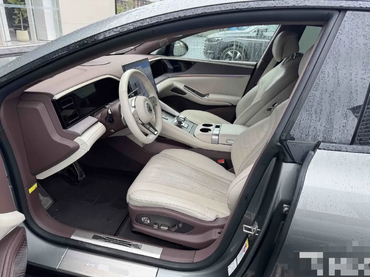 2024 Denza DenzaZ9GT 2.0T 207HP L4 E-CVT PHEV 38.5KWH,autocango,china used car exporter,china ev exporter,chinese used car exporter,chinese used ev exporter