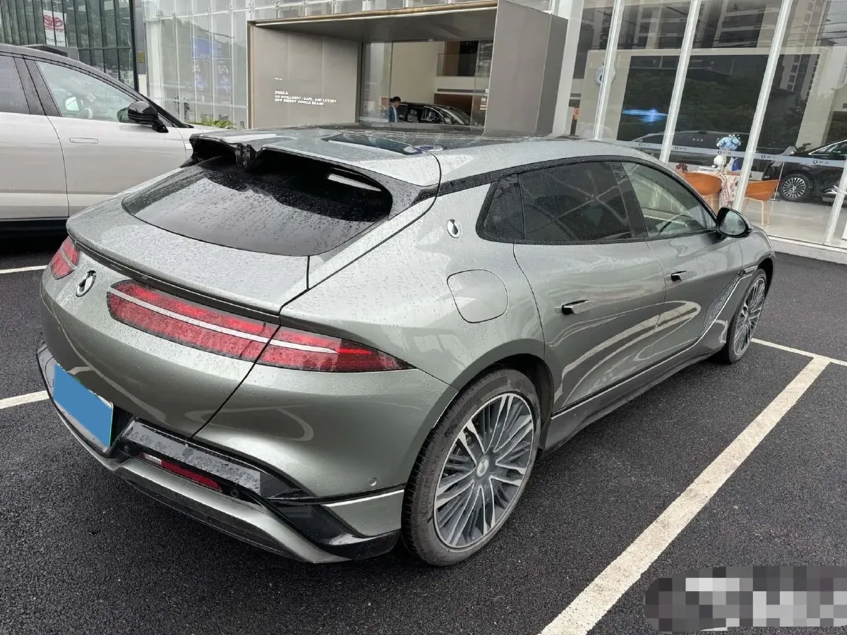 2024 Denza DenzaZ9GT 2.0T 207HP L4 E-CVT PHEV 38.5KWH,autocango,china used car exporter,china ev exporter,chinese used car exporter,chinese used ev exporter
