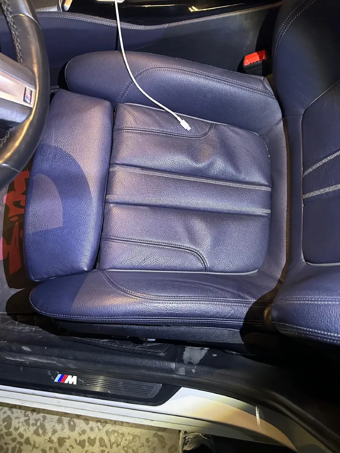 2020 BMW 5 Series 2.0T 184HP L4 8AT,autocango,china used car exporter,china ev exporter,chinese used car exporter,chinese used ev exporter