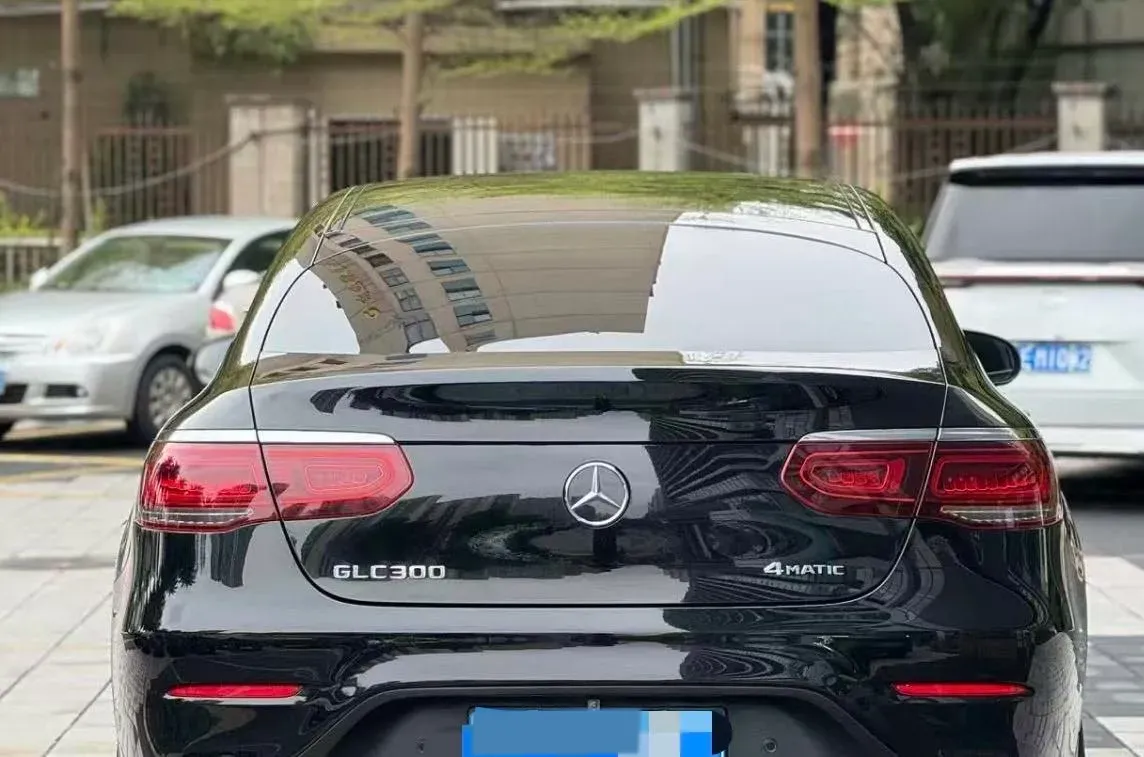 2021 Mercedes-Benz GLC Coupe 2.0T 258HP L4 9AT,autocango,china used car exporter,china ev exporter,chinese used car exporter,chinese used ev exporter