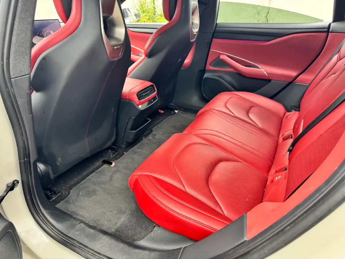 2024 MI SU7 BEV 94.3KWH,autocango,china used car exporter,china ev exporter,chinese used car exporter,chinese used ev exporter