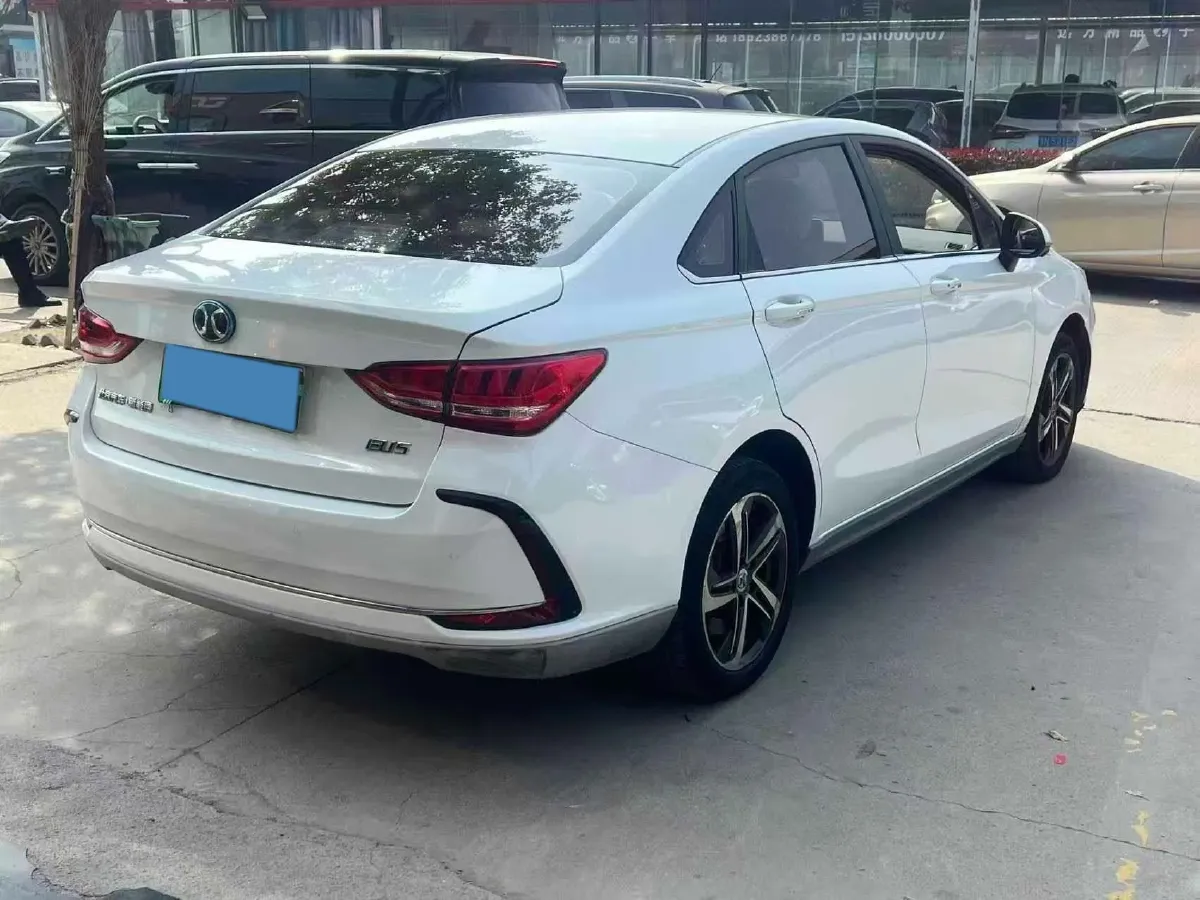 2018 BeiJing Auto EU5 BEV 60.23KWH,autocango,china used car exporter,china ev exporter,chinese used car exporter,chinese used ev exporter