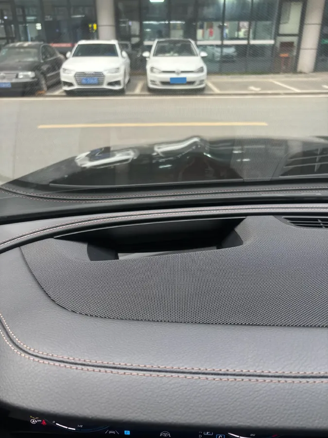 2022 Mercedes-Benz E Class 2.0T 258HP L4 9AT,autocango,china used car exporter,china ev exporter,chinese used car exporter,chinese used ev exporter