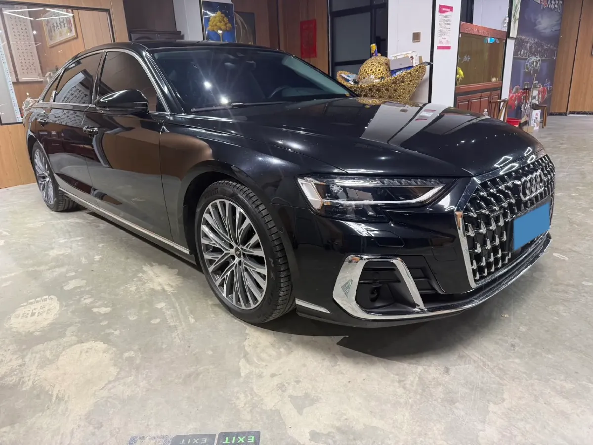 2024 Audi A8 3.0T 286HP V6 8AT,autocango,china used car exporter,china ev exporter,chinese used car exporter,chinese used ev exporter
