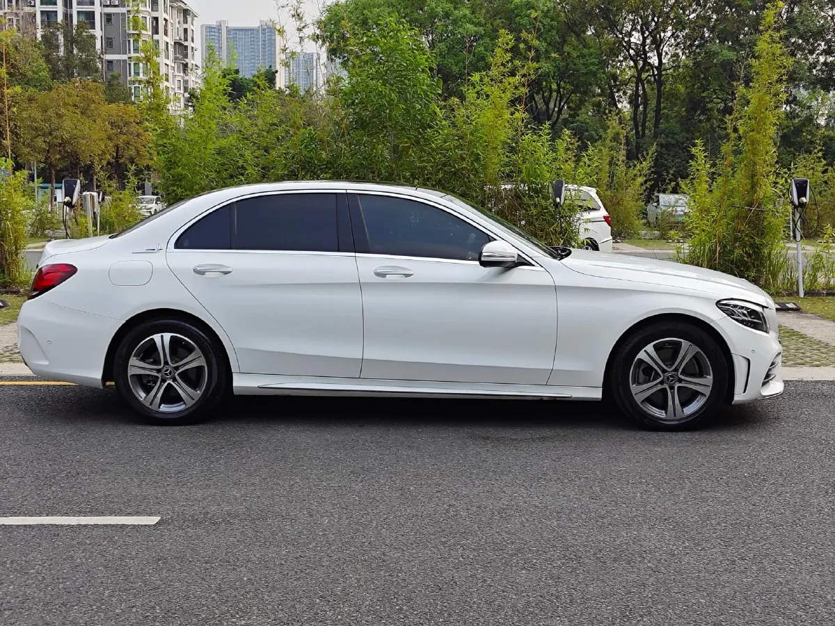 2020 Mercedes-Benz C Class 1.5T 184HP L4 9AT,autocango,china used car exporter,china ev exporter,chinese used car exporter,chinese used ev exporter