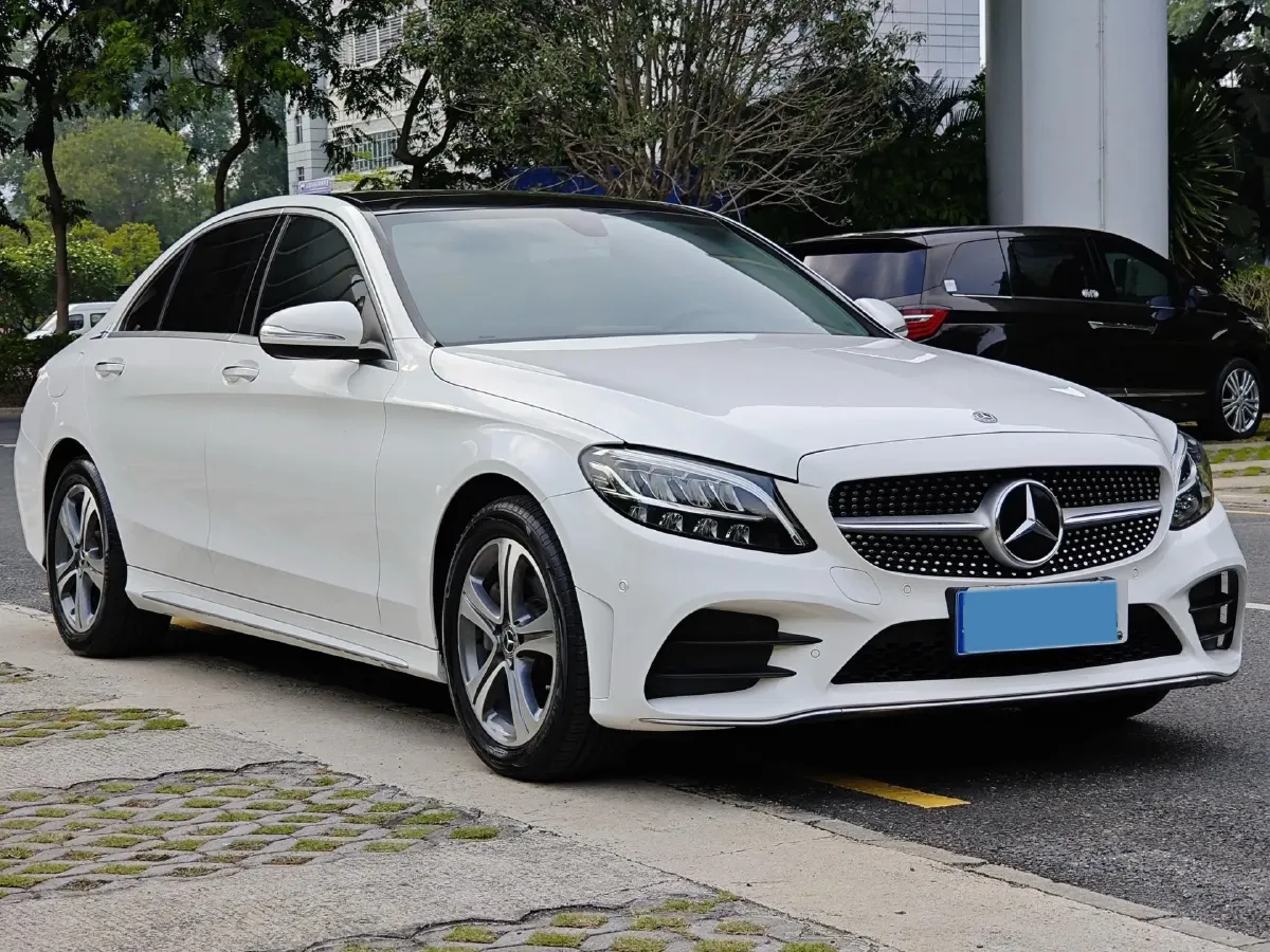 2020 Mercedes-Benz C Class 1.5T 184HP L4 9AT,autocango,china used car exporter,china ev exporter,chinese used car exporter,chinese used ev exporter
