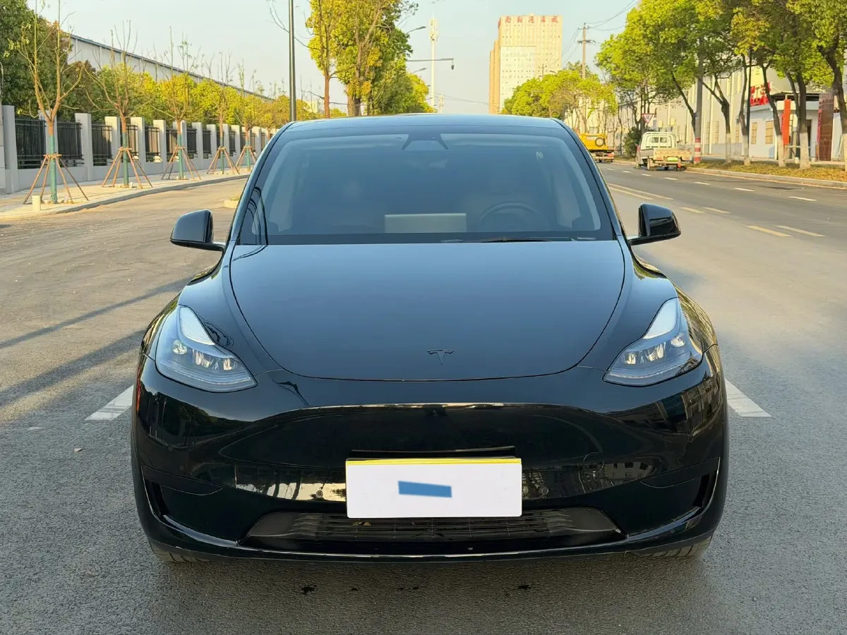 2022 Tesla Model Y BEV 60KWH,autocango,china used car exporter,china ev exporter,chinese used car exporter,chinese used ev exporter