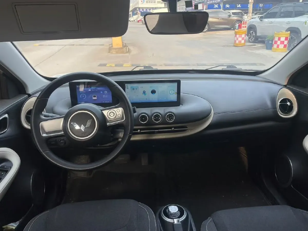 2023 WuLing BinGuo BEV 17.3KWH,autocango,china used car exporter,china ev exporter,chinese used car exporter,chinese used ev exporter