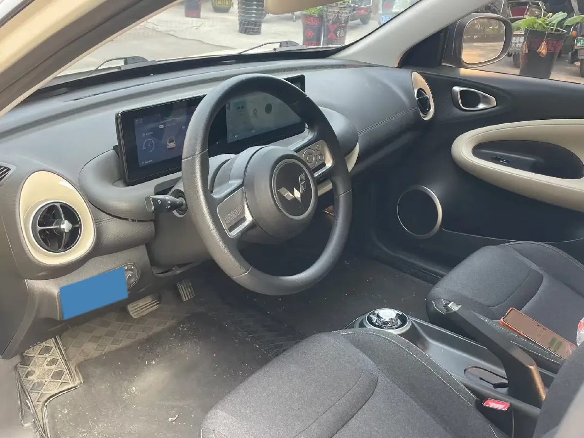 2023 WuLing BinGuo BEV 17.3KWH,autocango,china used car exporter,china ev exporter,chinese used car exporter,chinese used ev exporter