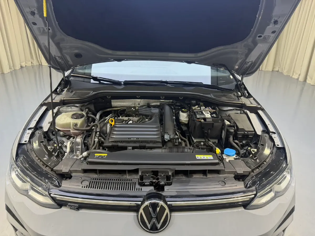 2023 Volkswagen Golf 1.4T 150HP L4 7DCT,autocango,china used car exporter,china ev exporter,chinese used car exporter,chinese used ev exporter