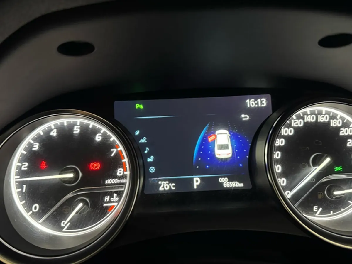 2019 Toyota Camry 2.0L 178HP L4 CVT,autocango,china used car exporter,china ev exporter,chinese used car exporter,chinese used ev exporter