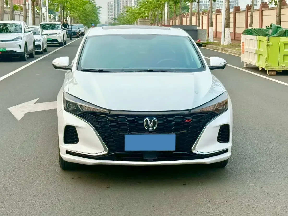 2021 ChangAn Eado 1.4T 160HP L4 7DCT,autocango,china used car exporter,china ev exporter,chinese used car exporter,chinese used ev exporter