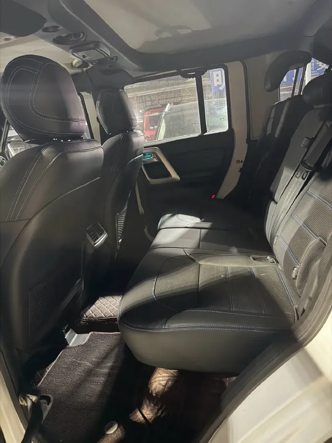 2024 Beijing BJ40 2.0T 163HP L4 8AT,autocango,china used car exporter,china ev exporter,chinese used car exporter,chinese used ev exporter