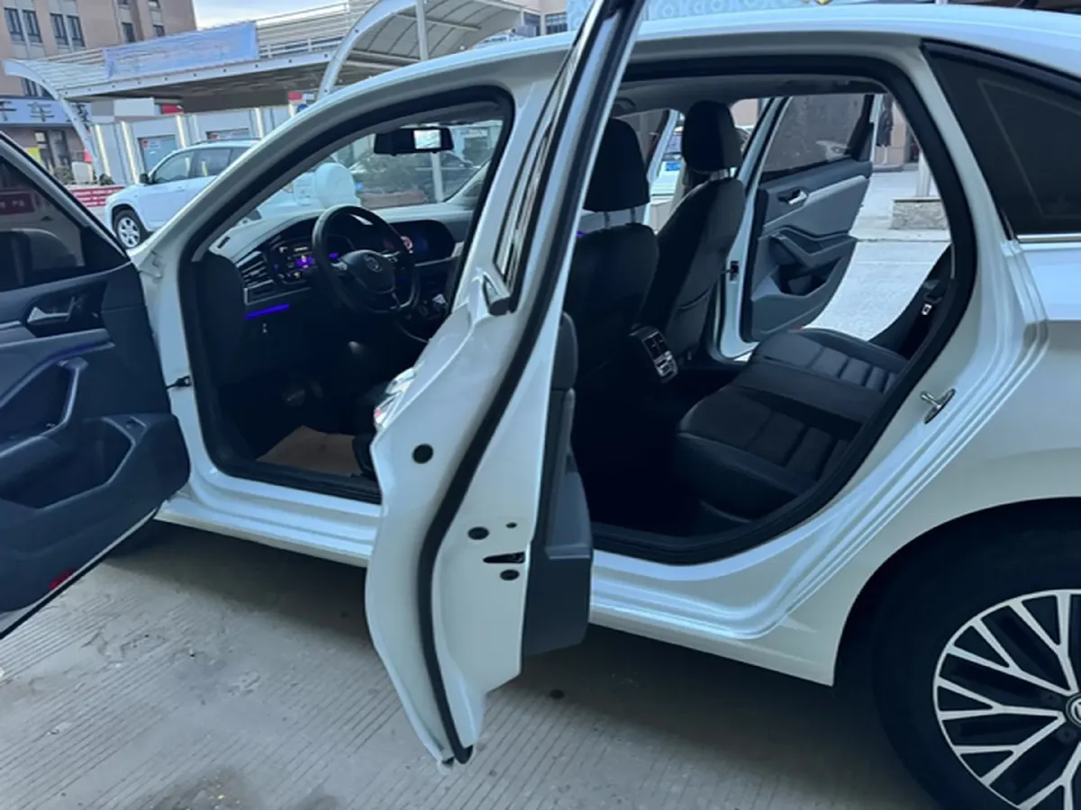 2021 Volkswagen Sagitar 1.4T 150HP L4 7DCT,autocango,china used car exporter,china ev exporter,chinese used car exporter,chinese used ev exporter