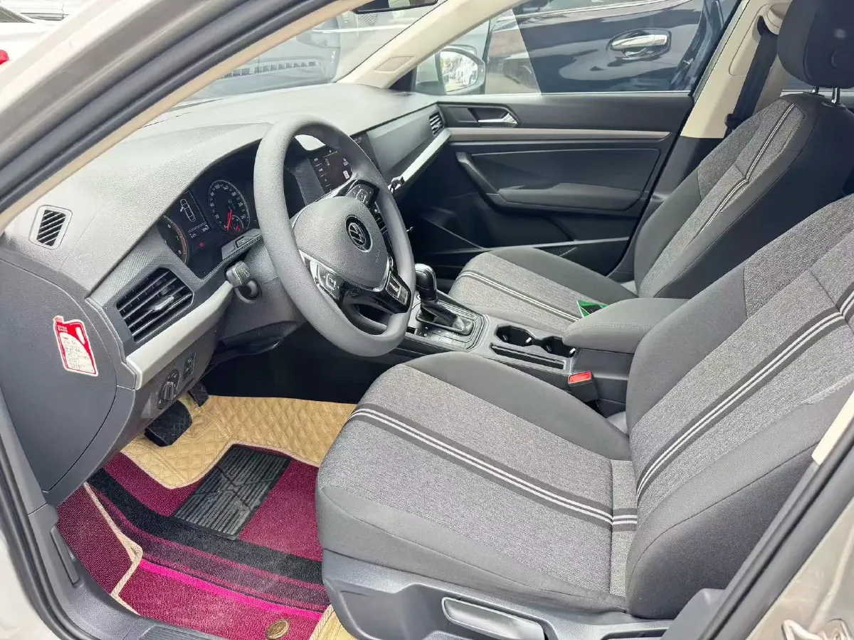 2019 Volkswagen Lavida 1.5L 113HP L4 6AT,autocango,china used car exporter,china ev exporter,chinese used car exporter,chinese used ev exporter