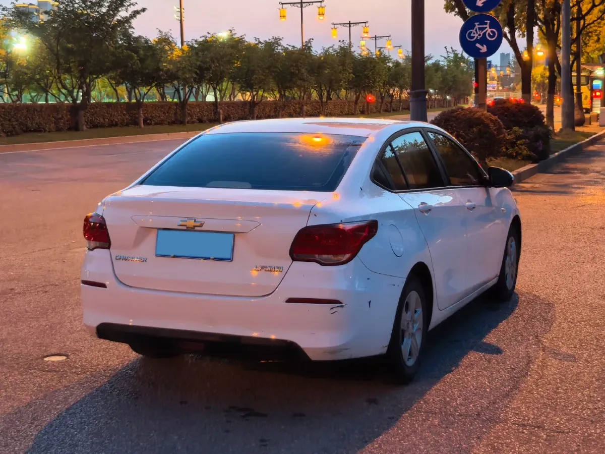 2019 Chevrolet Cavalier 1.5L 113HP L4 6AT,autocango,china used car exporter,china ev exporter,chinese used car exporter,chinese used ev exporter