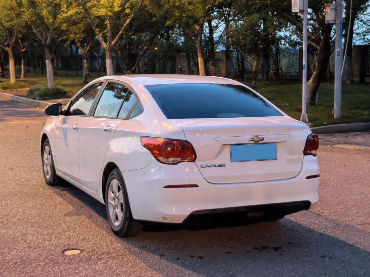 2019 Chevrolet Cavalier 1.5L 113HP L4 6AT,autocango,china used car exporter,china ev exporter,chinese used car exporter,chinese used ev exporter