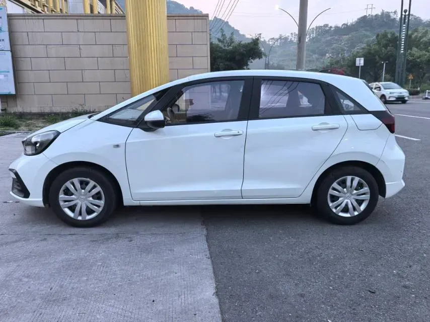 2021 Honda Fit 1.5L 131HP L4 CVT,autocango,china used car exporter,china ev exporter,chinese used car exporter,chinese used ev exporter