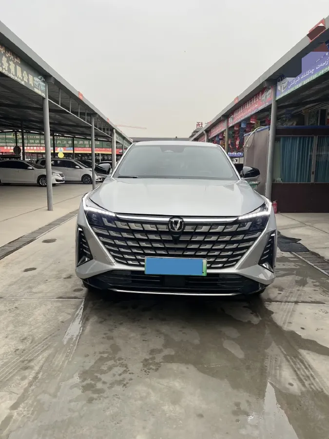 2024 ChangAn UNI-Z 1.5L 98HP L4 E-CVT PHEV 18.4KWH,autocango,china used car exporter,china ev exporter,chinese used car exporter,chinese used ev exporter