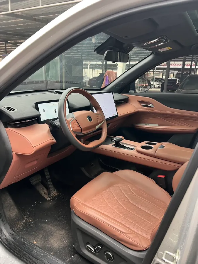 2024 ChangAn UNI-Z 1.5L 98HP L4 E-CVT PHEV 18.4KWH,autocango,china used car exporter,china ev exporter,chinese used car exporter,chinese used ev exporter