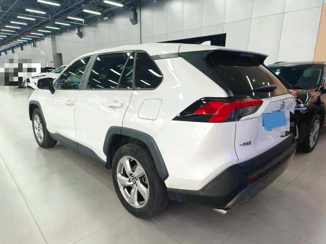 2020 Toyota RAV4 2.0L 171HP L4 CVT,autocango,china used car exporter,china ev exporter,chinese used car exporter,chinese used ev exporter