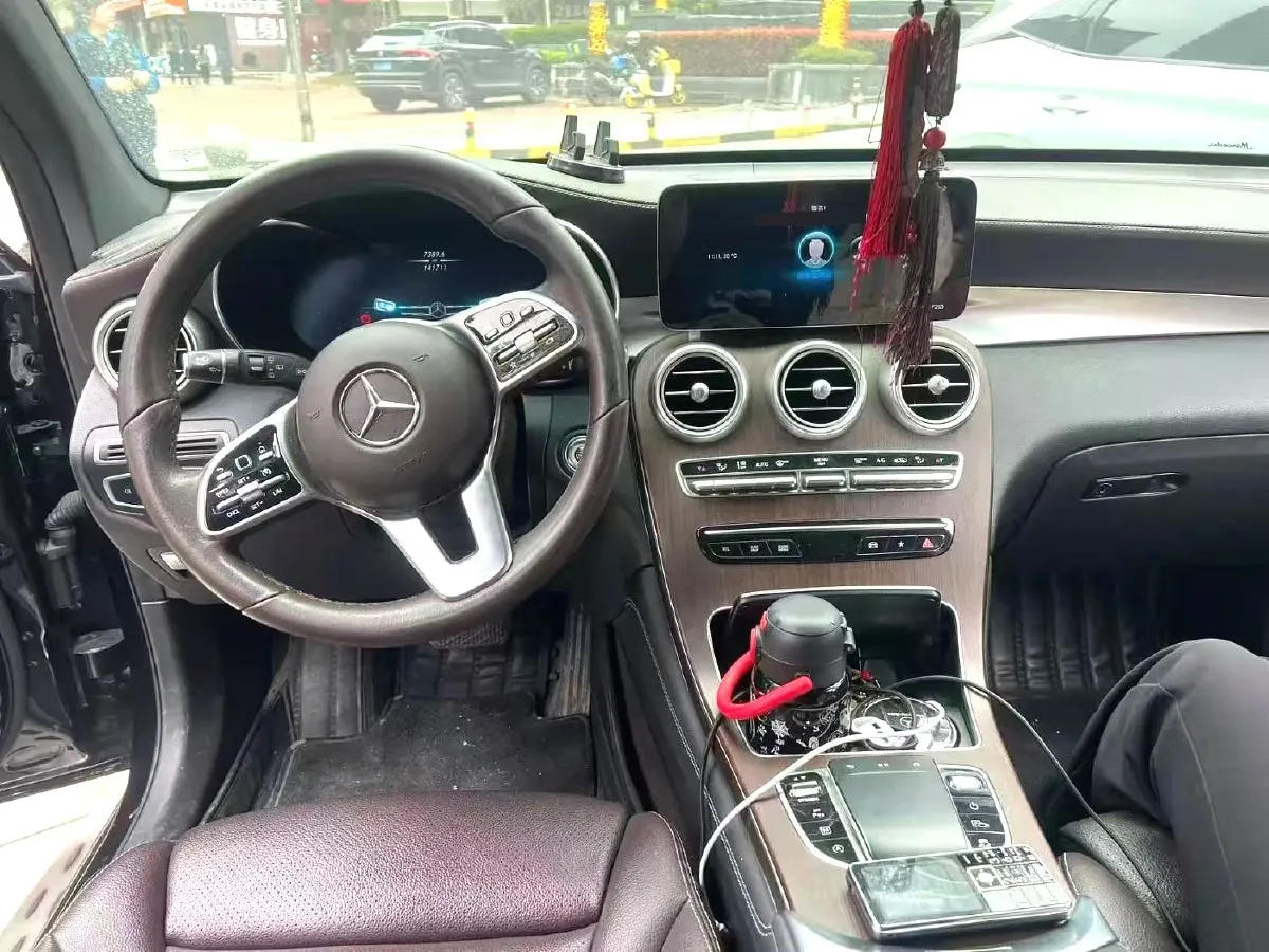2021 Mercedes-Benz GLC Class 2.0T 258HP L4 9AT,autocango,china used car exporter,china ev exporter,chinese used car exporter,chinese used ev exporter