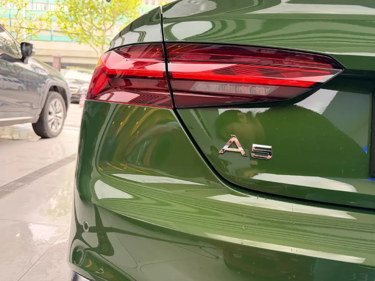 2022 Audi A5 2.0T 204HP L4 7DCT,autocango,china used car exporter,china ev exporter,chinese used car exporter,chinese used ev exporter