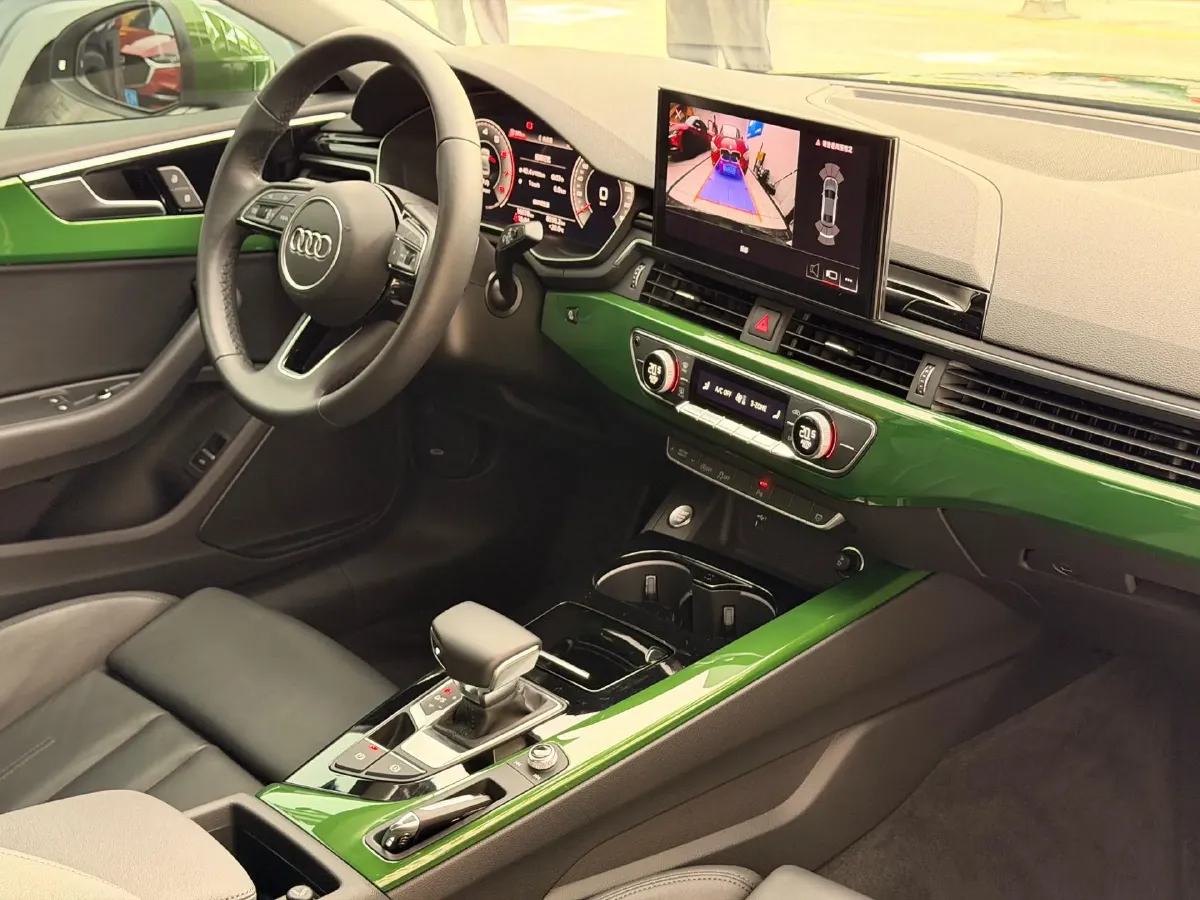 2022 Audi A5 2.0T 204HP L4 7DCT,autocango,china used car exporter,china ev exporter,chinese used car exporter,chinese used ev exporter