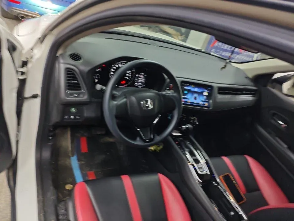 2022 Honda Vezel 1.5L 131HP L4 CVT,autocango,china used car exporter,china ev exporter,chinese used car exporter,chinese used ev exporter