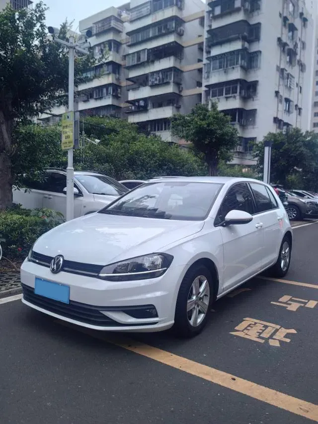 2018 Volkswagen Golf 1.6L 110HP L4 6AT,autocango,china used car exporter,china ev exporter,chinese used car exporter,chinese used ev exporter