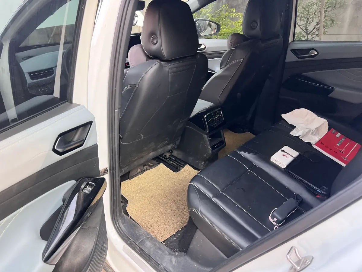 2023 Volkswagen ID.4 X BEV 52.8KWH,autocango,china used car exporter,china ev exporter,chinese used car exporter,chinese used ev exporter