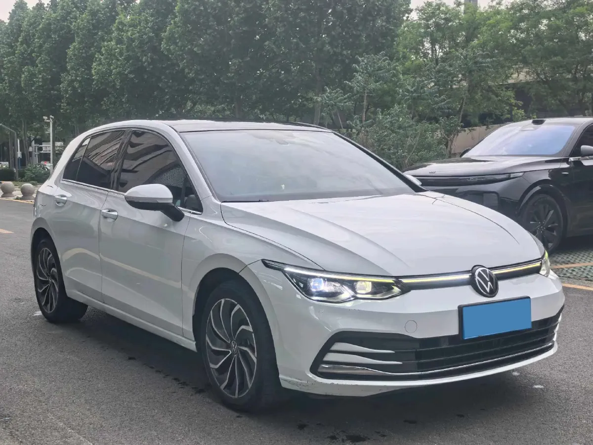 2023 Volkswagen Golf 1.4T 150HP L4 7DCT,autocango,china used car exporter,china ev exporter,chinese used car exporter,chinese used ev exporter